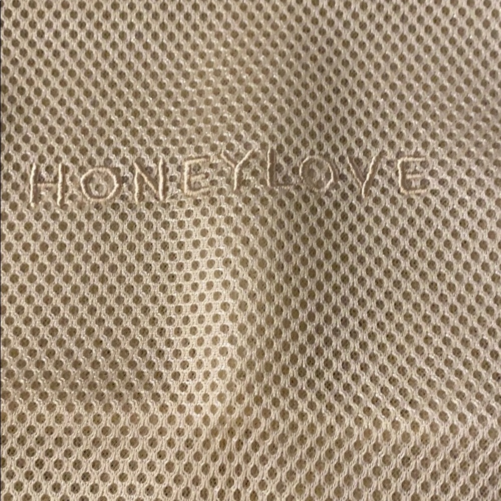 NWT Honeylove Cream Laundry Bag